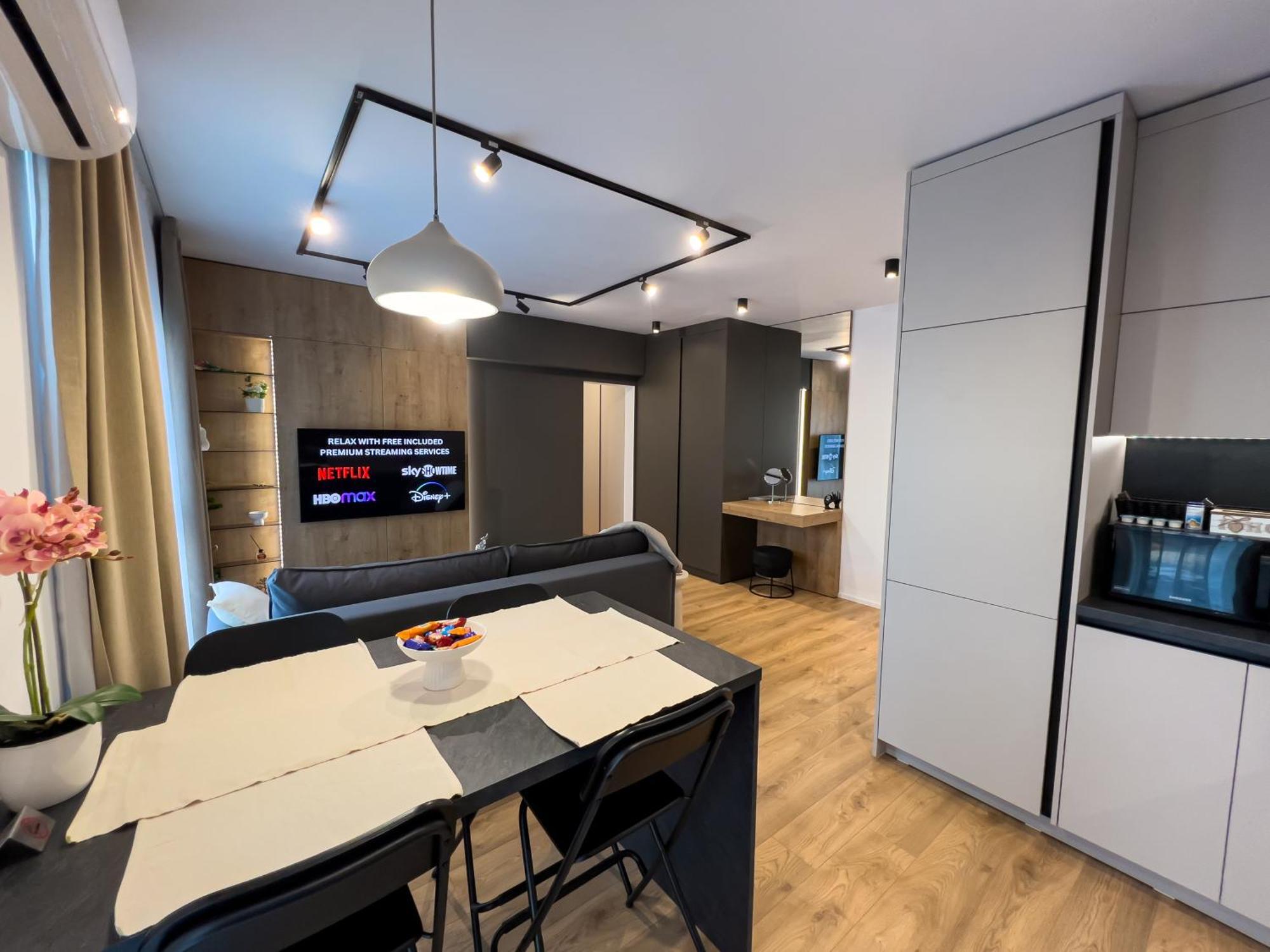 Luminosa - Smart Luxury In Aviatiei - Free Parking - Ev Station Appartement
